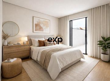 Casa · 140m² · 3 Quartos · 3 Vagas · Sobrado amplo -Terraço 140m² - 3 dormitórios,  1 Suíte - m² mais baixo na região