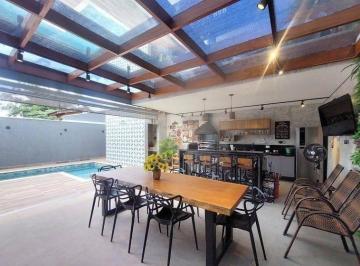 e93adb20cedfab88f942a1ce77100010ebf65cbb · Casa térrea à venda no Condomínio São Paulo II | Reformada | Piscina aquecida | Espaço gourmet