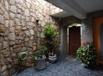 img_20240409_1717392531713798748626.jpg · Excelente casa de 3 dormitórios sendo 2 suítes e 3 vagas. Jrd Sta Cruz - Sp