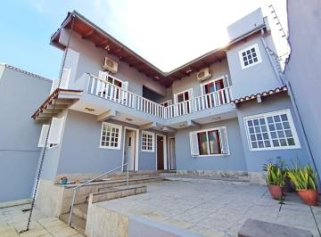 Casa de 3 quartos, Porto Alegre · Casa com 134m², 3 dormitório sendo 2 suítes, no bairro Jardim Sabará em Porto Alegre.