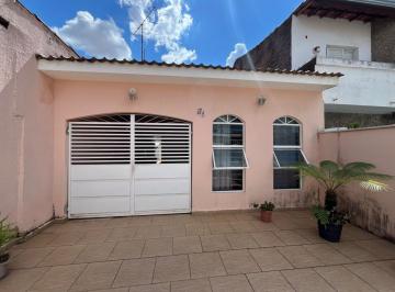 202604021101058956.jpeg · Casa na Vila Santana em excelente localização com 3 dormitórios, sendo 1 suíte e 2 vagas