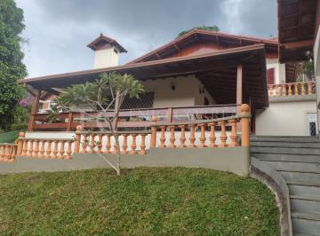 Foto 01 · Imperdível oportunidade: Casa para venda em Teresópolis-RJ, bairro Golfe, 2 suítes, sala em 2 ambie