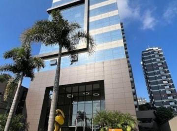 Comercial · 150m² · 2 Vagas · Conjunto com 150m² de área útil, 2 Banheiros, 2 vagas