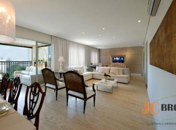 Apartamento · 192m² · 4 Quartos · 4 Vagas · Apartamento tipo garden com 192m² de área útil, 4 suítes, 4 vagas