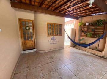 Foto 02 · Imperdível oportunidade: Casa à venda em Taubaté-SP, Jardim Maria Augusta, 2 quartos, 1 suíte, 1 sal