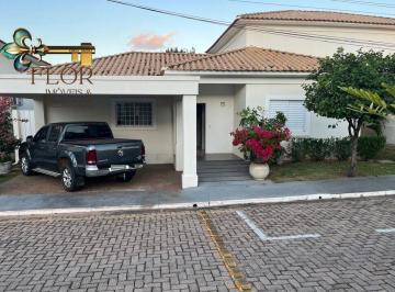 Casa · 132m² · 3 Quartos · 2 Vagas · Vistas Residence - Casa térrea à venda no Condomínio Vistas Residence em Cuiabá com 3 suítes e lazer