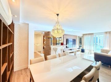 Apartamento de 3 quartos, Curitiba · Apart Younique Água Verde, ensolarado, lindamente decorado, 3 dorm sendo, 1 suíte, 120 m², 2 vagas