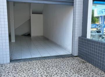 Foto 01 · Salão Comercial para Locação em Peruíbe, 1 Sala, 1 Banheiro, 1 Vaga de Garagem, 30m² de Área