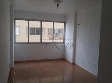 Apartamento · 65m² · 2 Quartos · Oportunidade - Apartamento - Residencial Patamares - Centro - 2 Dormitórios - 65m².