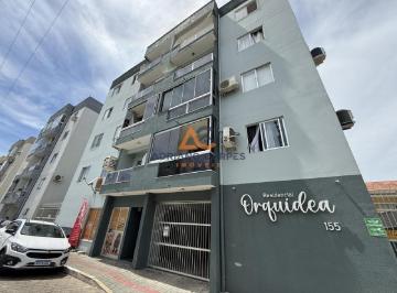 Apartamento · 68m² · 2 Quartos · 1 Vaga · Apartamento 02 quartos, quadra mar em Gravatá, Navegantes. Adriano Carpes Imóveis Vende