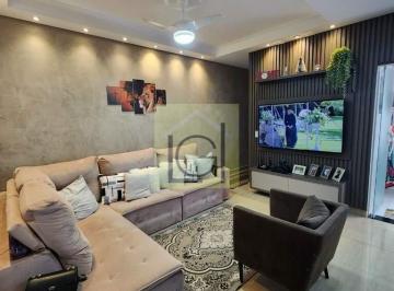 Foto 01 · Casa à venda em Itu-SP, Jardim Estância Bom Viver: 2 quartos, 1 suíte, sala ampla, 2 vagas de garage