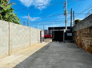 Garagem/estacionamento · Salão/Galpão (salão - térreo) , cozinha planejada