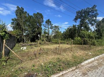 Terreno · 470m² · Terreno de 470 m² – Parcialmente limpo, Cercado e a 550 Metros da Praia
