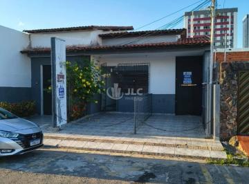 Casa comercial na 13 de Julho · Casa comercial na 13 de Julho
