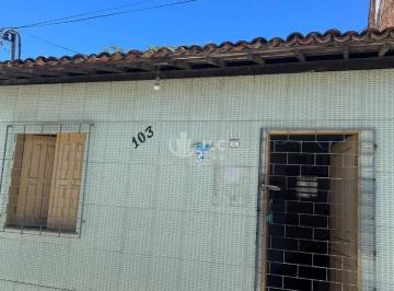 Casa na Rua Recife · Casa na Rua Recife
