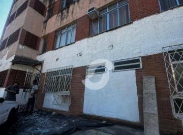 Apartamento · 440m² · 12 Quartos · 3 Vagas · Apartamento em Fátima, Niterói/RJ de 440m² 12 quartos à venda por R$ 1.000.000,00