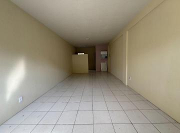 Comercial · 35m² · Sala em Itaipu, Niterói/RJ de 35m² para locação R$ 1.300,00/mes