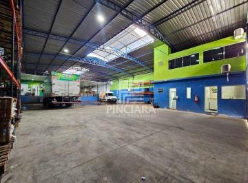 Comercial · 950m² · Galpão em Marambaia, São Gonçalo/RJ de 950m² para locação R$ 26.000,00/mes