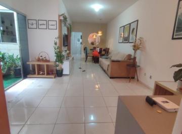 Casa · 180m² · 3 Quartos · 3 Vagas · Casa em Moinho dos Ventos, Goiânia/GO de 180m² 3 quartos à venda por R$ 399.990,00