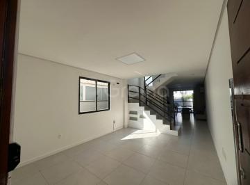 Casa · 118m² · 3 Quartos · 2 Vagas · Casa Residencial de 118m² com 3 quartos no Campeche