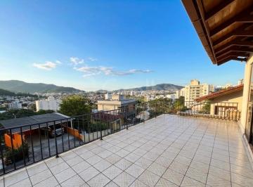 Casa · 263m² · 5 Quartos · 3 Vagas · Casa Residencial de 263m² com 5 quartos no Itacorubi