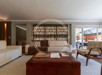 1 · Casa com 899 m², 4 quartos sendo 3 suítes à venda no bairro Santo Amaro.