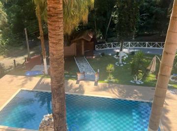 Casa de 6 quartos, Itapecerica da Serra · Casa com 3000 m² e 6 quartos à venda em Ressaca
