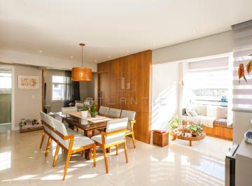 Apartamento · 77m² · 2 Quartos · 1 Vaga · Apartamento reformado à venda no Água Verde – Curi