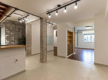 Apartamento de 3 quartos, São Paulo · Apartamento com 3 quartos e 145 m² à venda em Higienópolis