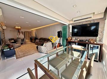 Sala e varanda · Apartamento 3 Quartos a Venda em Santos - SP