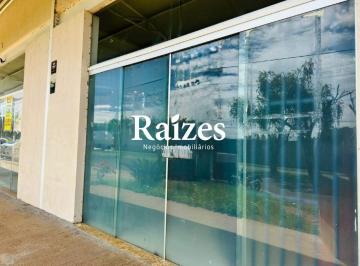 Comercial · 50m² · 10 Vagas · Sala comercial em avenida movimentada, com 50 m2, próximo ao Camaru, bairro Jardim Botânico Uberlând