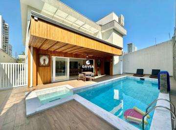Casa · 437m² · 5 Quartos · 8 Vagas · Casa à venda no Canto do Forte em Praia Grande.