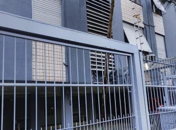 Apartamento · 42m² · 1 Quarto · Apartamento em Menino Deus