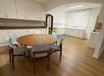 bosque-dos-eucaliptos-jd-portugal-3-dormitorios-suite-3-vagas-churrasqueira-quintal-gourmet-zona-sul-81775157931754.jpeg · Casa à venda, Jardim Portugal, São José dos Campos, SP