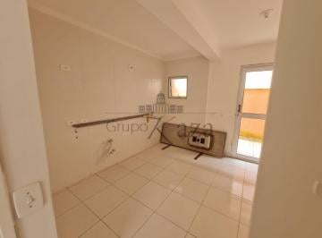 Casa · 110m² · 3 Quartos · 2 Vagas · Oportunidade - Casa em Condomínio - Monte Castelo - Residencial Vila Cambuí - 3 Dormitórios - 70m²