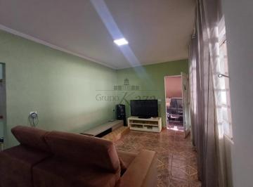 Casa · 200m² · 3 Quartos · 3 Vagas · Oportunidade - Casa - Jardim Oriente - 3 Dormitórios - 200m².