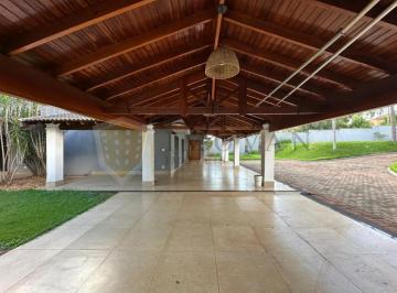 Casa · 1600m² · 3 Quartos · 10 Vagas · Chácara próximo ao Ribeirão Shopping