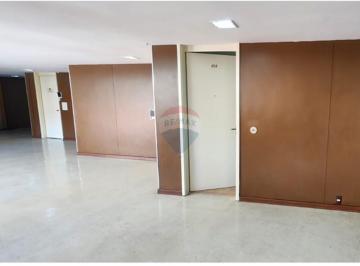 Comercial · 90m² · Sala Comercial Moderna na Barra - Preço Reduzido!