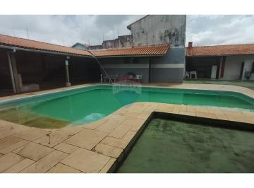 Casa · 4 Quartos · 2 Vagas · Oportunidade única para investimento