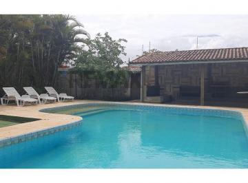 Casa · 4 Quartos · 2 Vagas · Oportunidade única para investimento