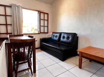 Casa · 70m² · 2 Quartos · À Venda Casa Independente em Búzios | 250 m da Rua das Pedras
