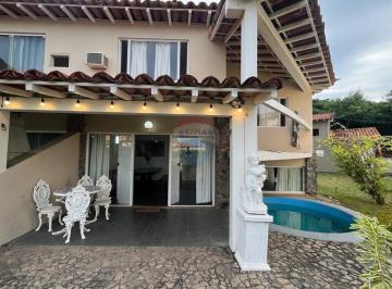 Casa · 243m² · 4 Quartos · 1 Vaga · À venda apartamento semi mobiliado com ampla metragem na Marina em Armação dos Búzios