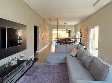 Casa · 270m² · 3 Quartos · 4 Vagas · VENDA DE CASA NOVÍSSIMA!!! Aldeia da Serra/SP - R$ 2.200.000,00