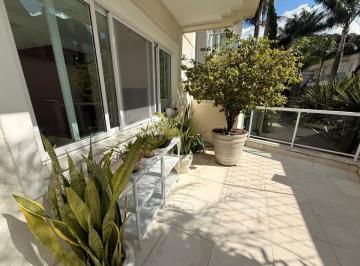 95dfec39-18ea-47c4-85b2-2d24dca348bc · Casa no condomínio Casa do Horto para venda com 3 quartos, sendo 3 suítes, 560m²