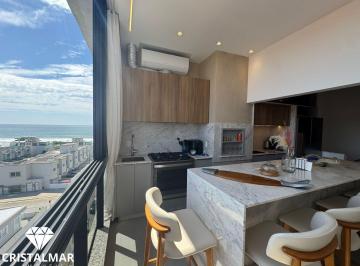 Apartamento · 135m² · 3 Quartos · 2 Vagas · Cobertura Duplex luxo 3 suítes vista mar Canto Grande