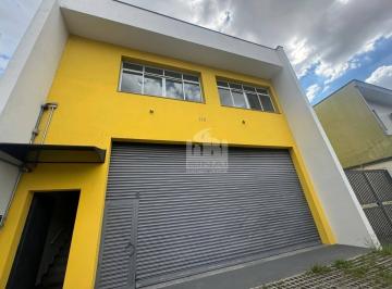 516e474f2f562dfe8ab91339d388a3078f760f30 · Oportunidade,prédio comercial com 2 pisos de 110 m2. No térreo, possuí uma passagem para edícula com