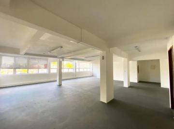 37c95f9a58c372f2ca7e8d1533a244317a7588dd · Loja Comercial com 291 m² no bairro Estreito, em Florianópolis/SC.