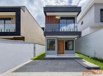 Casa · 180m² · 3 Quartos · 2 Vagas · Casa Nova com 3 suítes a venda em Florianópolis/SC.