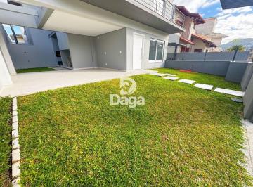 Casa · 181m² · 3 Quartos · 3 Vagas · Casa no Córrego Grande - 3 dormitórios, sendo 3 suites - Florianópolis/SC