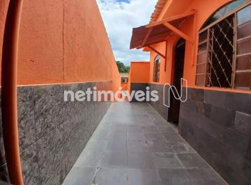 713b52cc-52d8-47ad-9982-fe5d2d62a698.webp · 3 CASAS NO LOTE À VENDA NO BAIRRO NOSSA SENHORA DE FATIMA EM BETIM